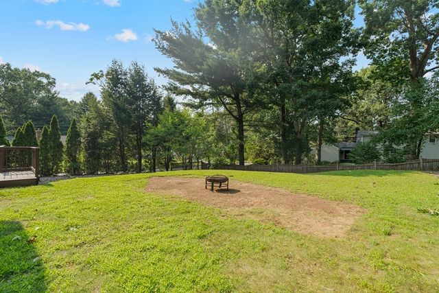 281 Newton Rd, Springfield, MA 01118