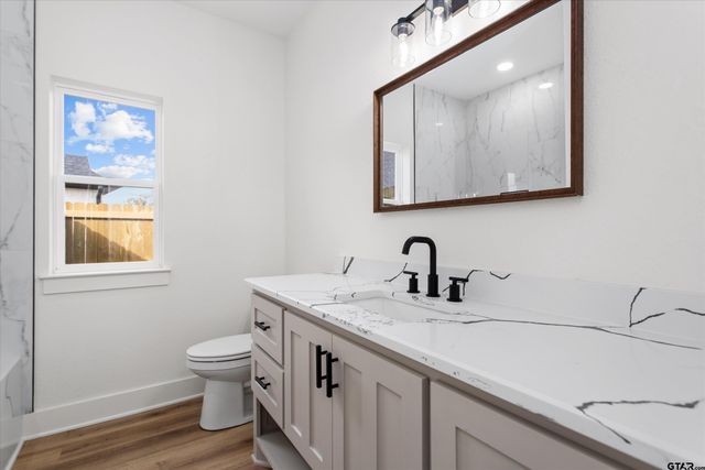 17755 Jayleen Ln, Tyler, TX 75707