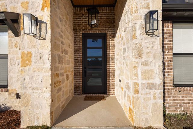 17755 Jayleen Ln, Tyler, TX 75707