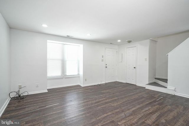 69 VANDERBILT CT, Sicklerville, NJ 08081