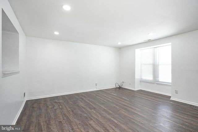 69 VANDERBILT CT, Sicklerville, NJ 08081