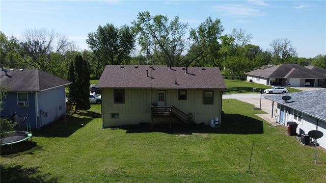 711 Park Street, Clinton, MO 64735
