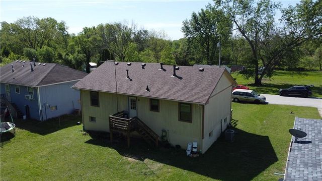 711 Park Street, Clinton, MO 64735