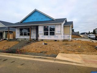 5986 Evangelista St S, Salem, OR 97306