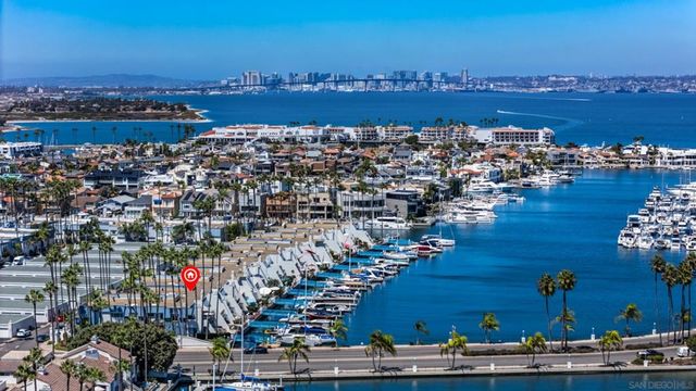 4 Antigua Ct, Coronado, CA 92118