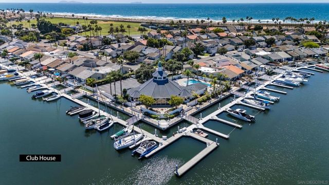 4 Antigua Ct, Coronado, CA 92118