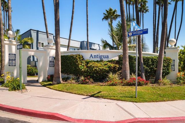 4 Antigua Ct, Coronado, CA 92118