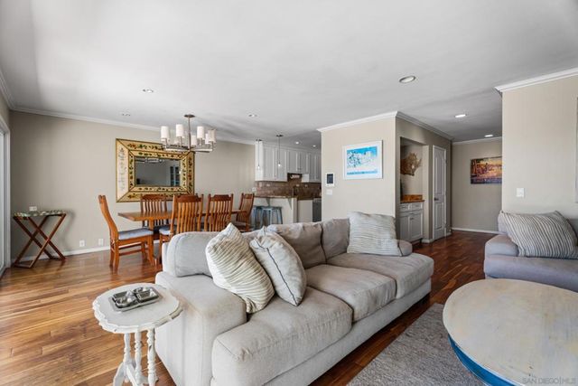 4 Antigua Ct, Coronado, CA 92118