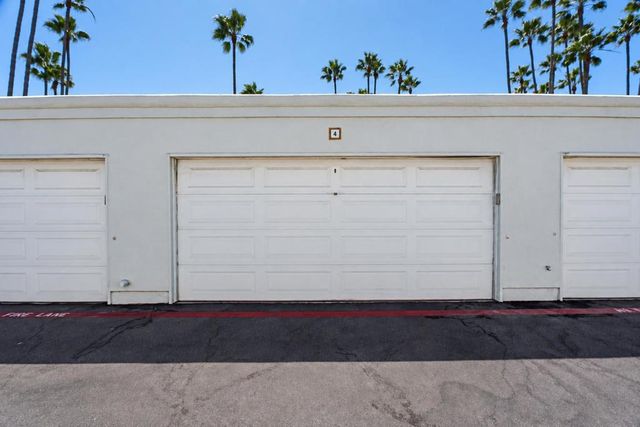 4 Antigua Ct, Coronado, CA 92118