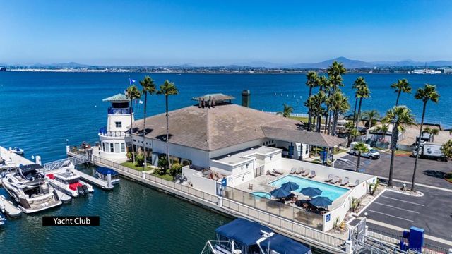 4 Antigua Ct, Coronado, CA 92118