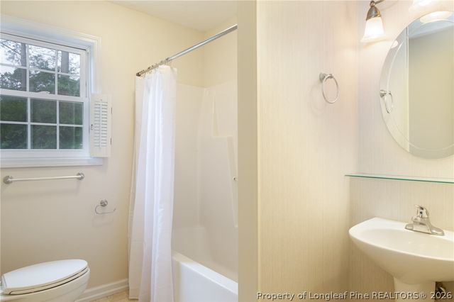 1536 Timberrock Court, Fayetteville, NC 28306