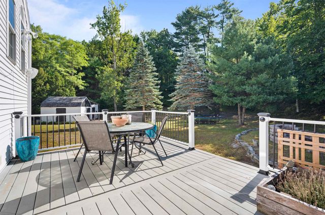 29 Dixon Way, Seabrook, NH 03874
