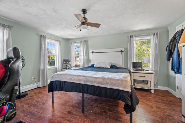 29 Dixon Way, Seabrook, NH 03874