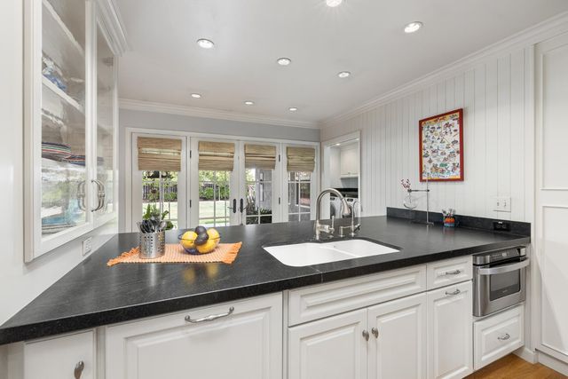 1438 S Church Avenue, Reedley, CA 93654