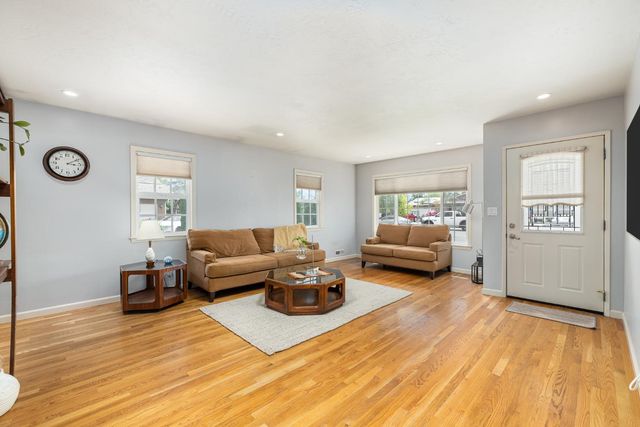1438 S Church Avenue, Reedley, CA 93654