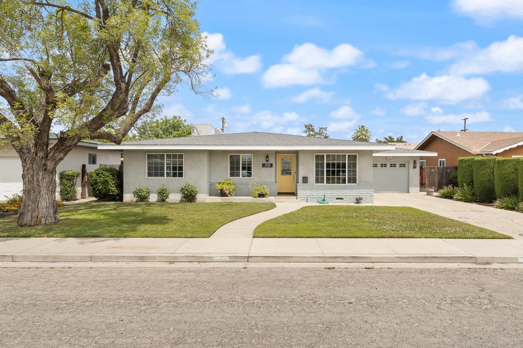 1438 S Church Avenue, Reedley, CA 93654