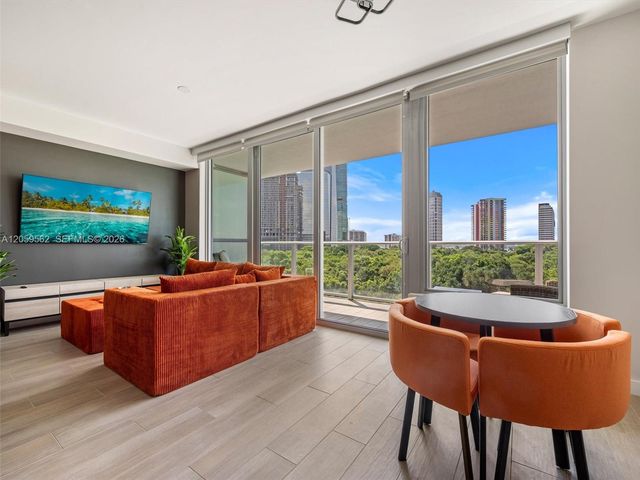 1600 SW 1st Ave 711, Miami, FL 33129