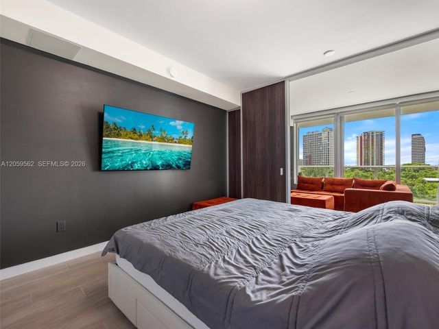 1600 SW 1st Ave 711, Miami, FL 33129