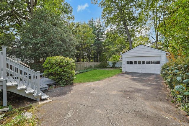 51 Roosevelt Street, Pearl River, NY 10965