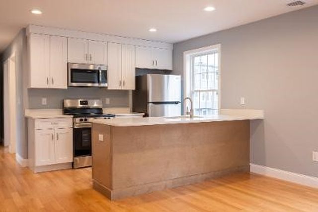 84 Coggeshall Street, Providence, RI 02908