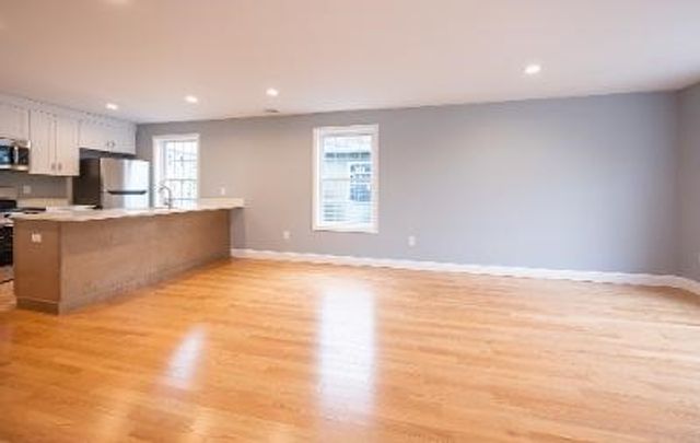 84 Coggeshall Street, Providence, RI 02908