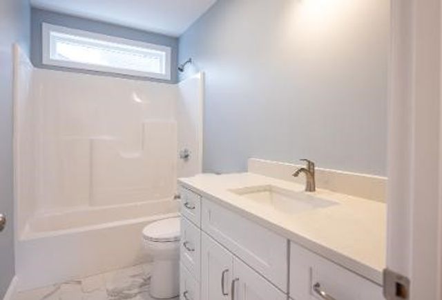 84 Coggeshall Street, Providence, RI 02908