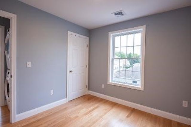 84 Coggeshall Street, Providence, RI 02908