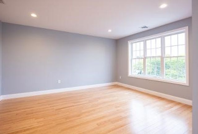 84 Coggeshall Street, Providence, RI 02908