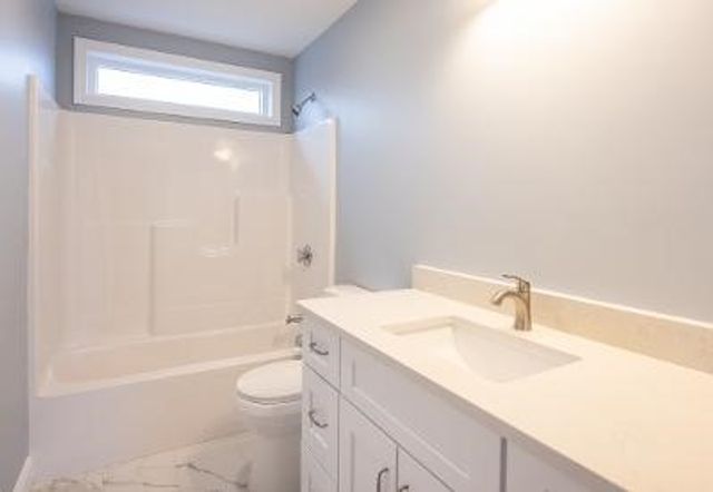 84 Coggeshall Street, Providence, RI 02908