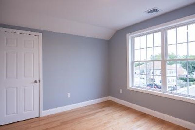 84 Coggeshall Street, Providence, RI 02908
