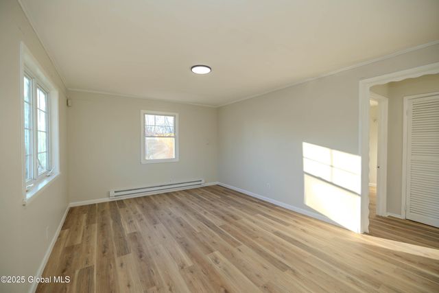 1030 Wayne Road, Rotterdam, NY 12303