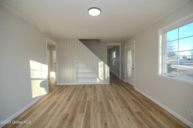 1030 Wayne Road, Rotterdam, NY 12303