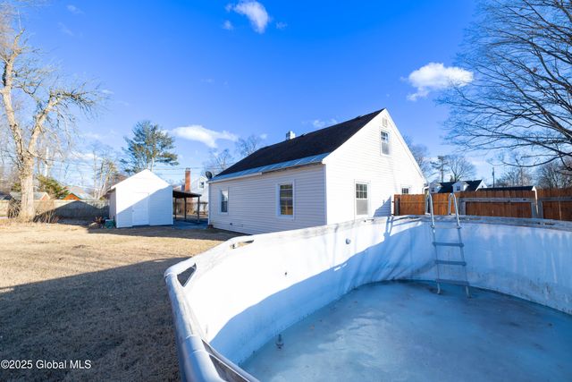 1030 Wayne Road, Rotterdam, NY 12303