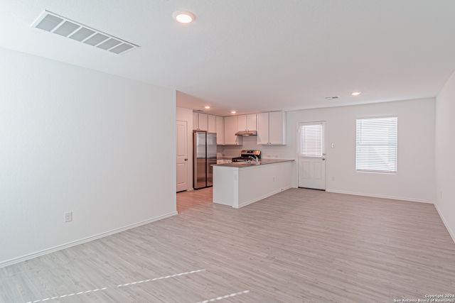 7703 Chancery Gate, San Antonio, TX 78253