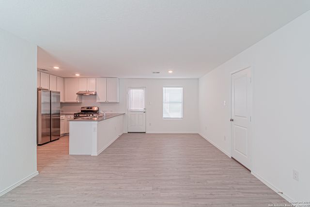 7703 Chancery Gate, San Antonio, TX 78253