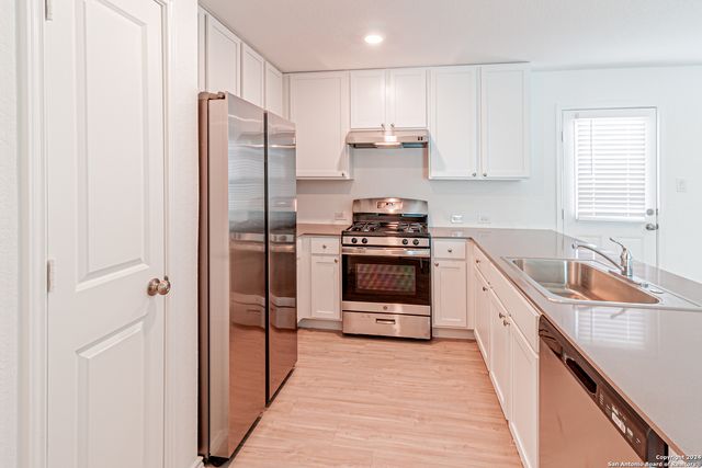 7703 Chancery Gate, San Antonio, TX 78253