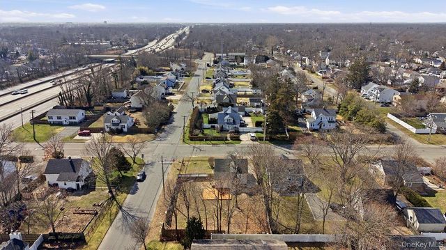 173 Ferndale Boulevard, Islip, NY 11751