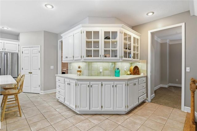 16016 Rosewood Street, Overland Park, KS 66085