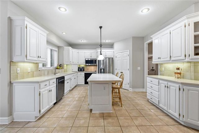 16016 Rosewood Street, Overland Park, KS 66085