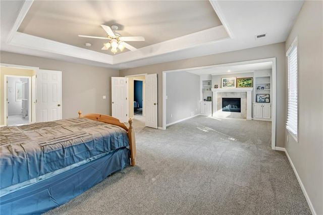 16016 Rosewood Street, Overland Park, KS 66085