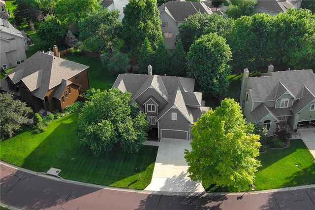 16016 Rosewood Street, Overland Park, KS 66085