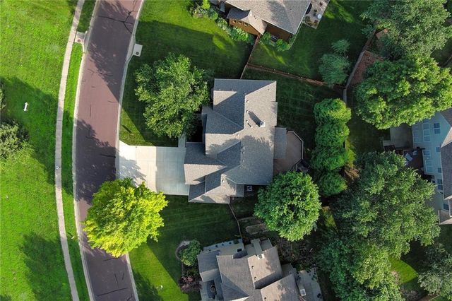 16016 Rosewood Street, Overland Park, KS 66085