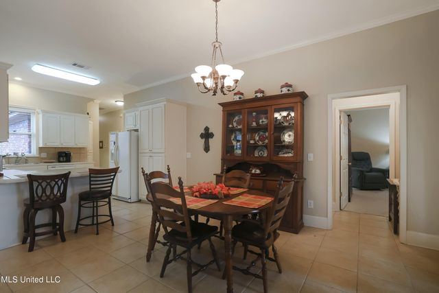 794 Versailles Drive, Ridgeland, MS 39157