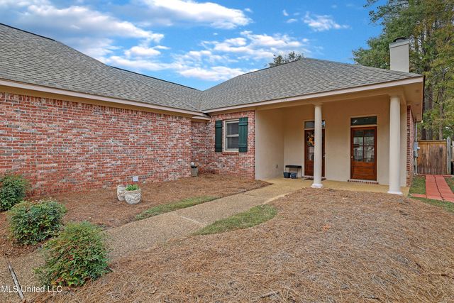 794 Versailles Drive, Ridgeland, MS 39157