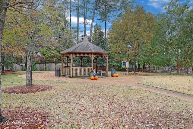 794 Versailles Drive, Ridgeland, MS 39157