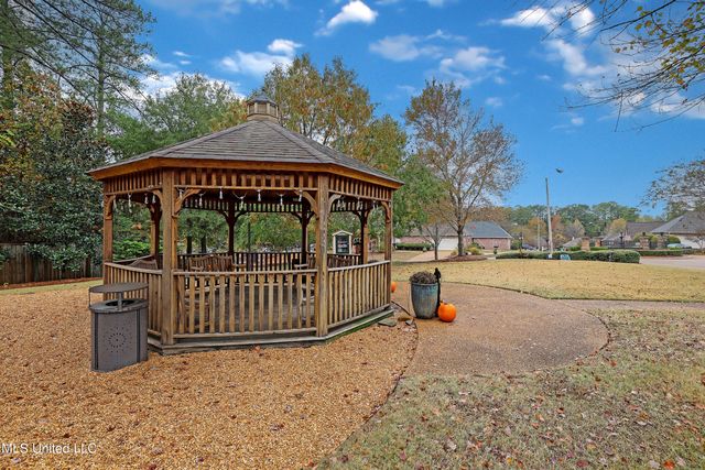 794 Versailles Drive, Ridgeland, MS 39157