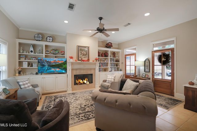 794 Versailles Drive, Ridgeland, MS 39157