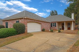 794 Versailles Drive, Ridgeland, MS 39157