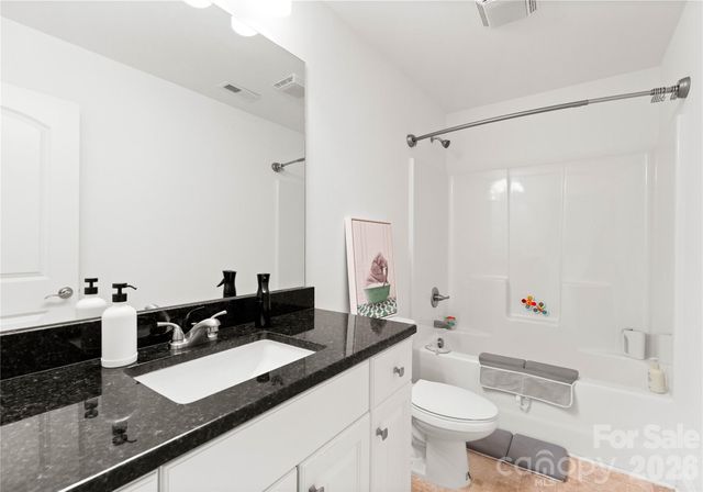 716 Robert Moses Drive, Gastonia, NC 28056