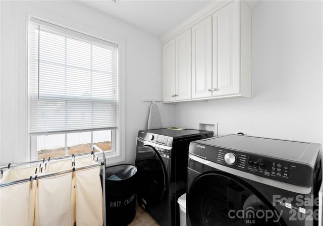 716 Robert Moses Drive, Gastonia, NC 28056